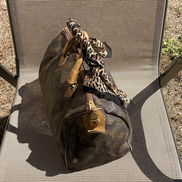 Louis Vuitton classic vintage speedy 30 with Leopard Accent - Picture 6 of 10
